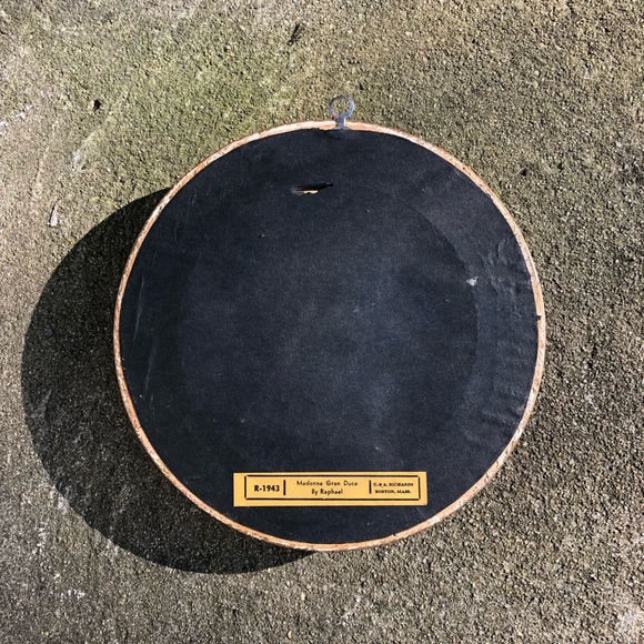 Madonna Gran Duce by Raphael oval framed print - Picture 5 of 8